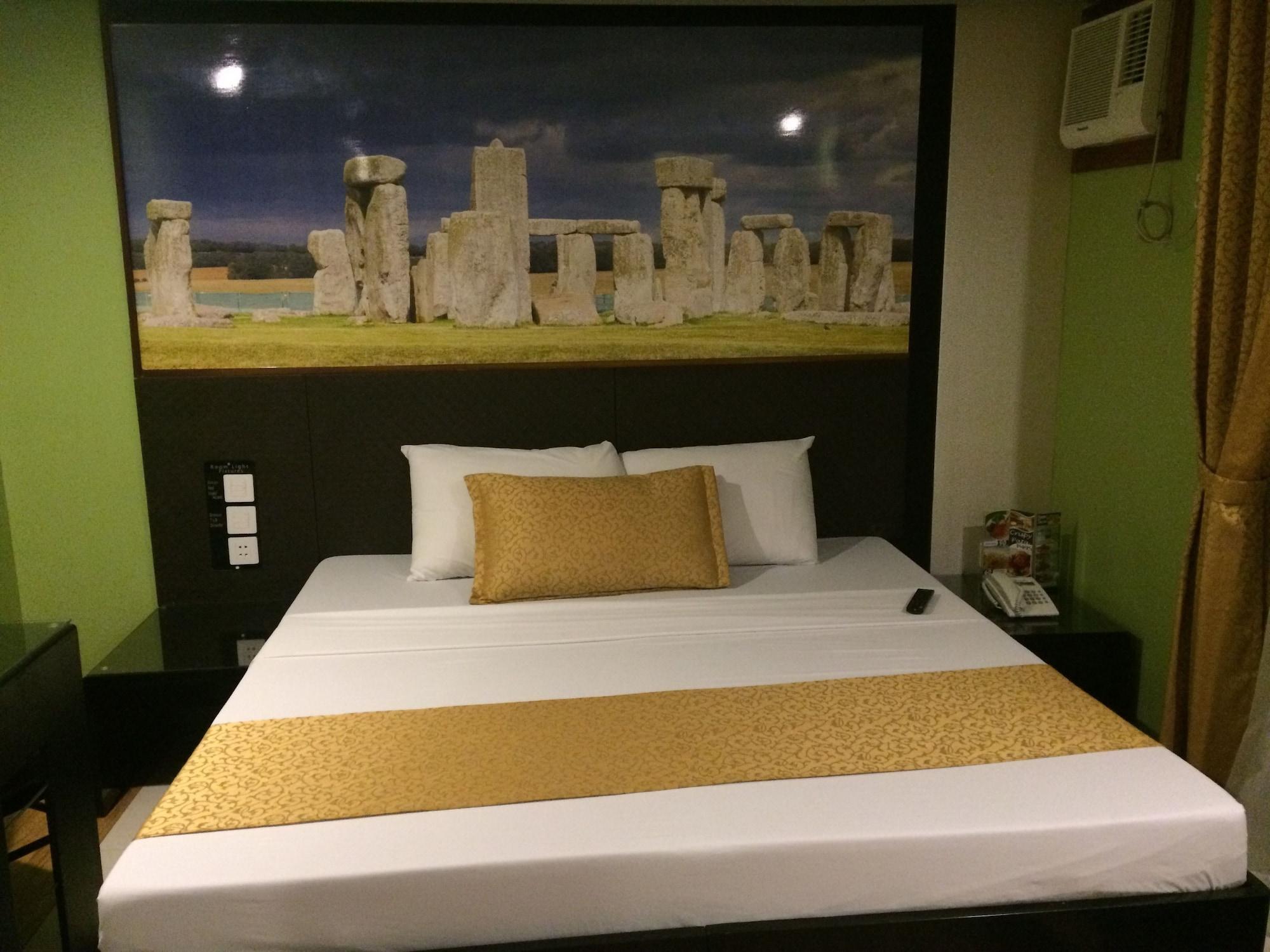 Eurotel Vivaldi Araneta Quezon City Ngoại thất bức ảnh