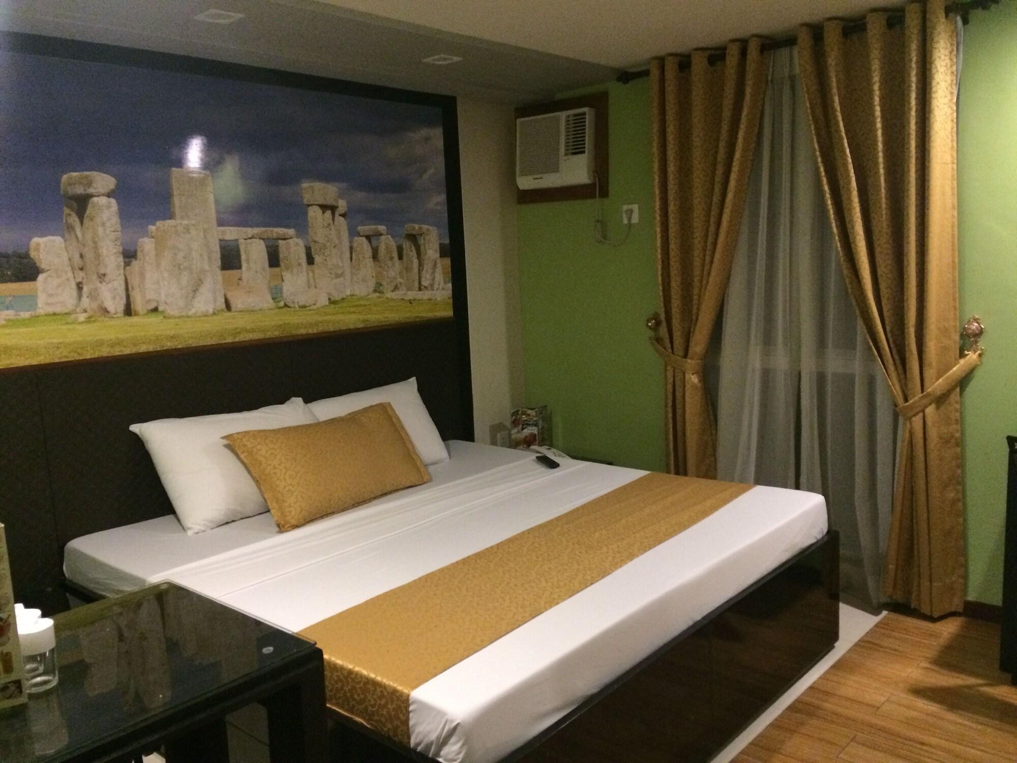 Eurotel Vivaldi Araneta Quezon City Ngoại thất bức ảnh