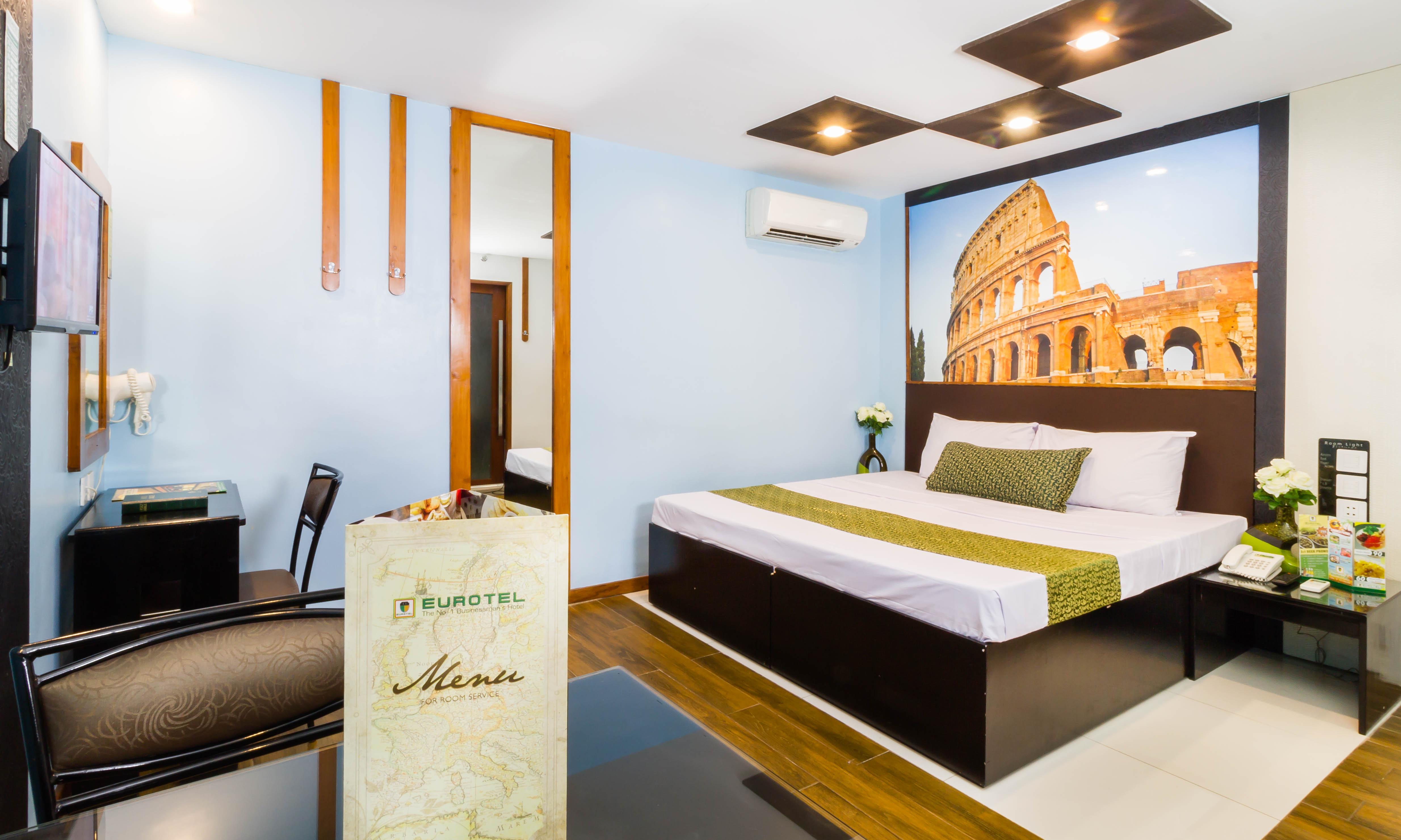 Eurotel Vivaldi Araneta Quezon City Ngoại thất bức ảnh