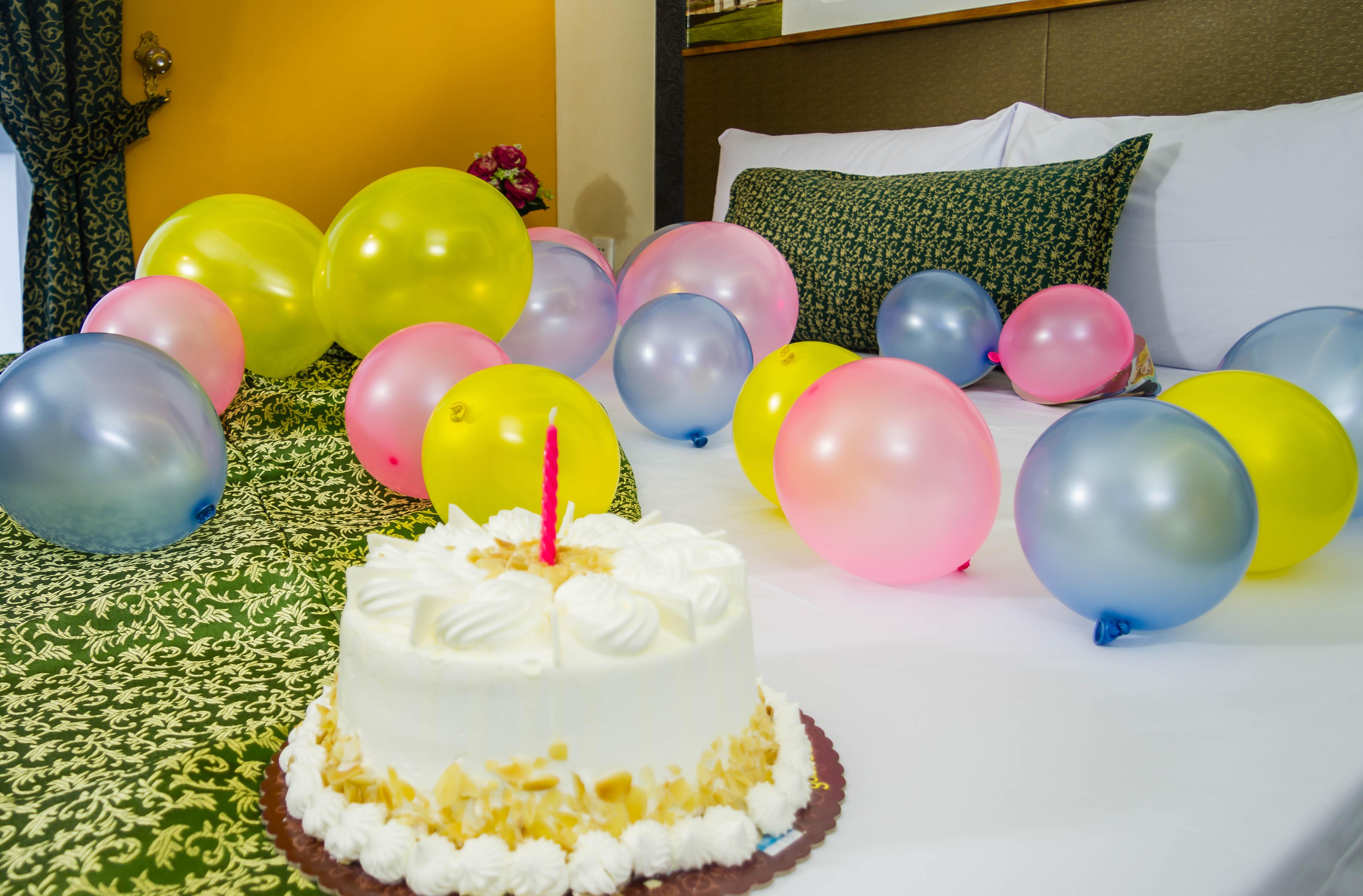 Eurotel Vivaldi Araneta Quezon City Ngoại thất bức ảnh