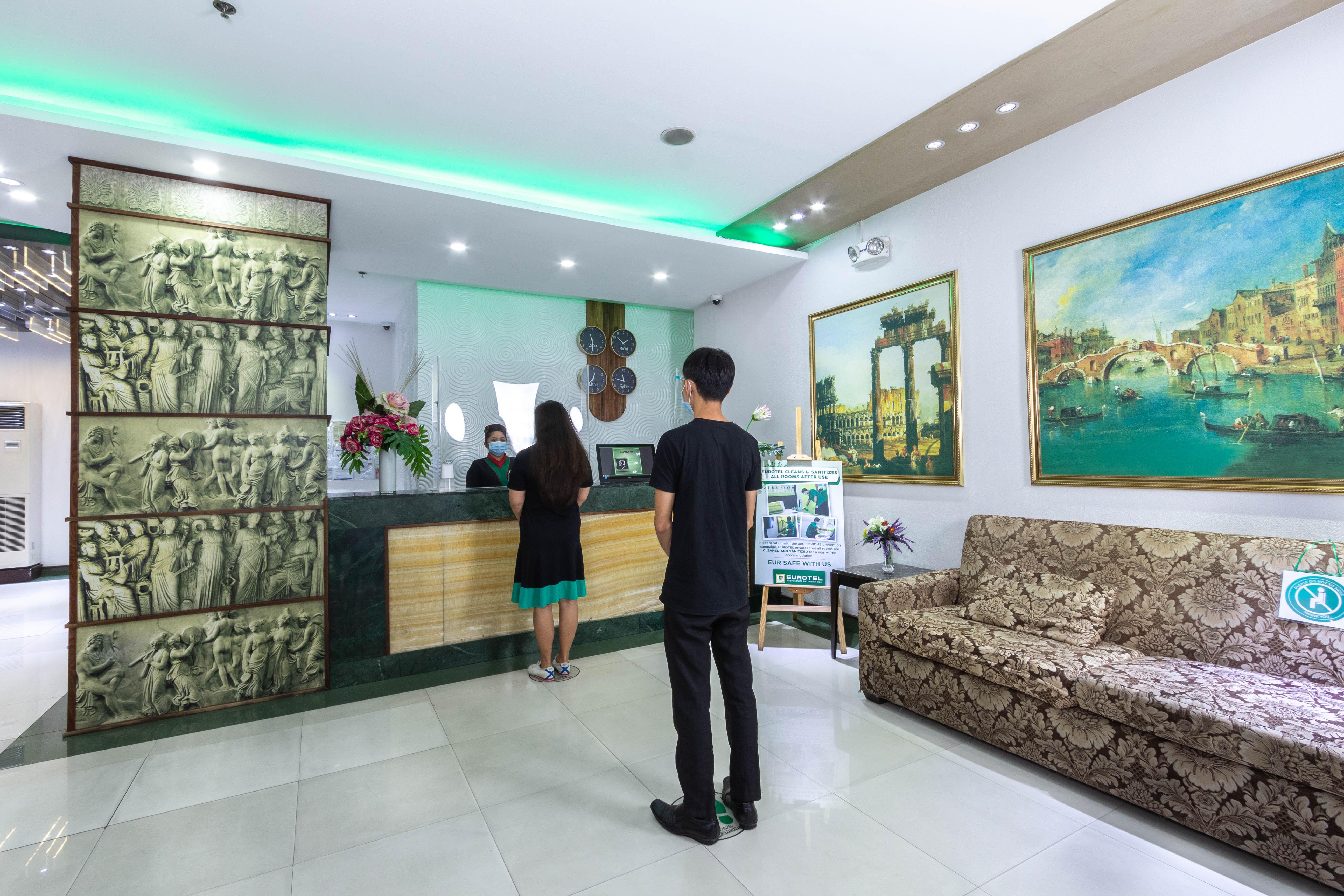 Eurotel Vivaldi Araneta Quezon City Ngoại thất bức ảnh